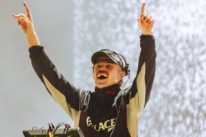 Dom Dolla faz história australiana com show principal no Allianz Stadium