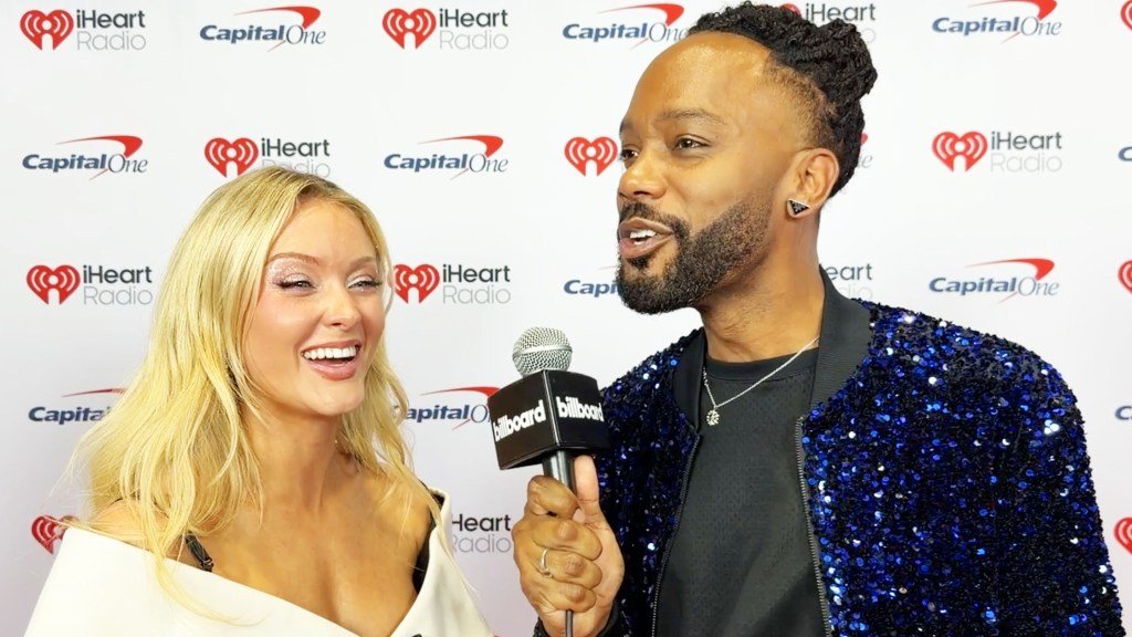 Zara Larsson sobre seu sucesso recente, colaboração com Muni Long e música de Natal favorita | Jingle Ball 2025